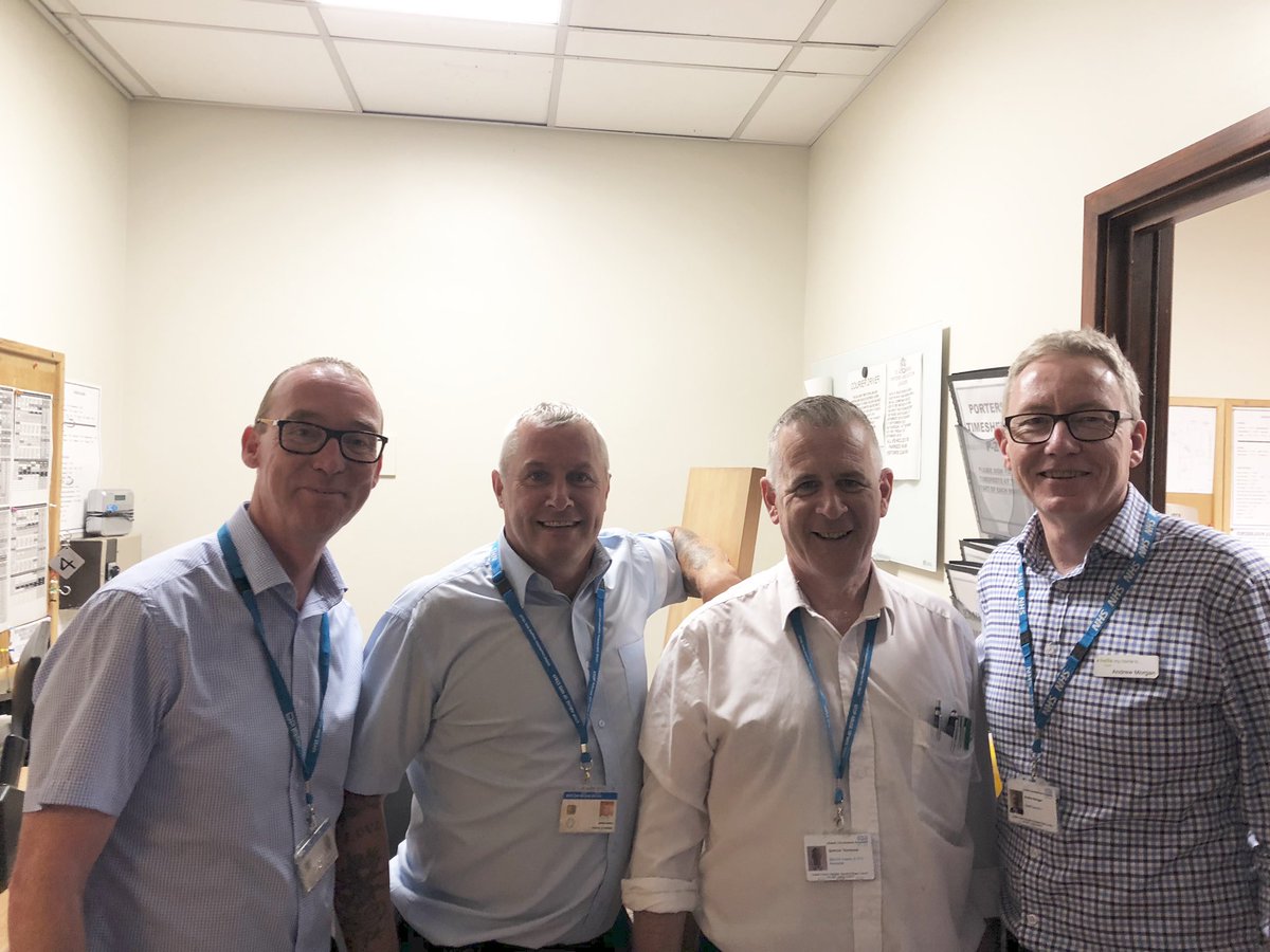 Wonderful LCH Porters enjoying meeting our CEO Andrew Morgan earlier today 😀Looking forward to you meeting more of Team next time Andrew ,thanks for taking the time out today 👍<a href="/MorganCEO/">Andrew Morgan</a> <a href="/Mcintosh7Wayne/">Wayne Mcintosh</a> @nicola_galley <a href="/ULHT_News/">NHS United Lincs</a> <a href="/SarahJOtter/">Sarah Otter-Thompson</a> <a href="/boroshaz/">#hellomynameisSharon</a>
