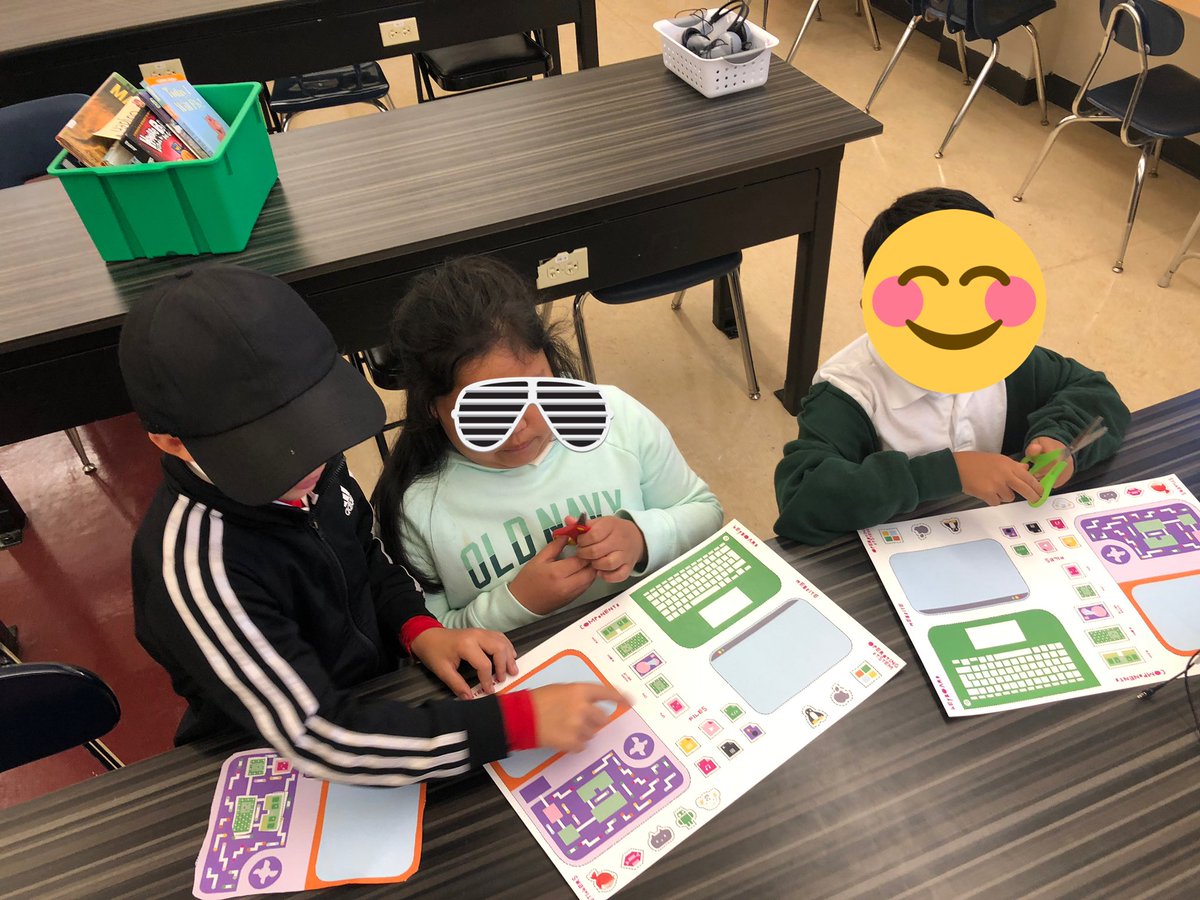 We love <a href="/hellorubyworld/">Hello Ruby</a> in second grade!!! Just learning about the insides of a computer today!! <a href="/SFUSDdot/">SFUSD Technology</a> <a href="/billmarsland/">Bill Marsland 🏳️‍🌈</a> #CSforALL #weloveruby #journeyinsidethecomputer <a href="/lindaliukas/">Linda Liukas</a>