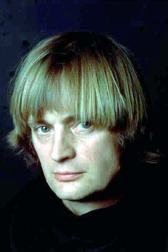Happy 86th birthday to David McCallum, for me he will always be Steel (with Sapphire). 