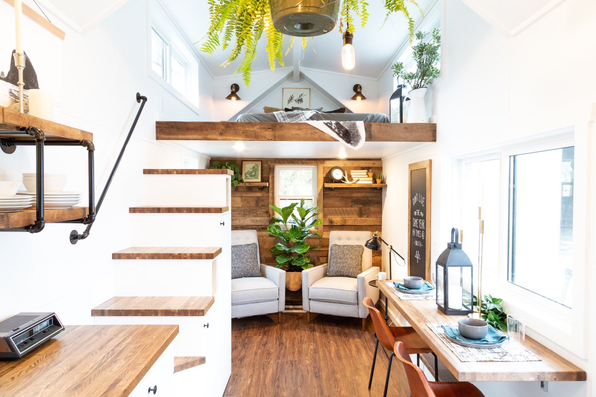 TinyHouseExpos's tweet photo. Liberation Tiny Homes will be at the show! Come on out to see their brand new model that will be available to purchase in 2020. Tix in bio 🎟 https://t.co/5Sk10V3hce