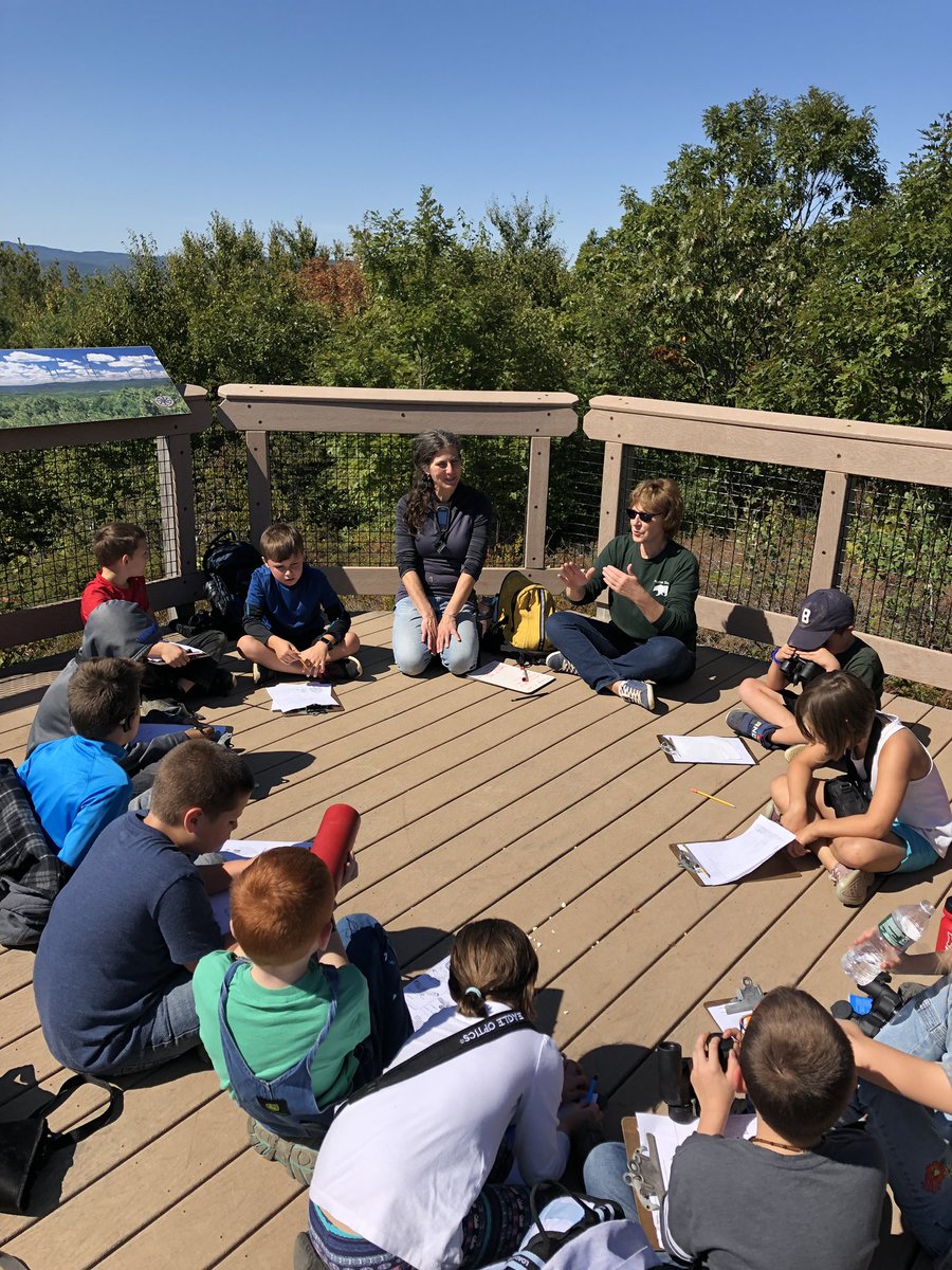 bes_sutton's tweet photo. Pierce third graders hawk watching on Crotched Mountain with Susie Spikol of the Harris Center. https://t.co/lAJPd4Pe2Q