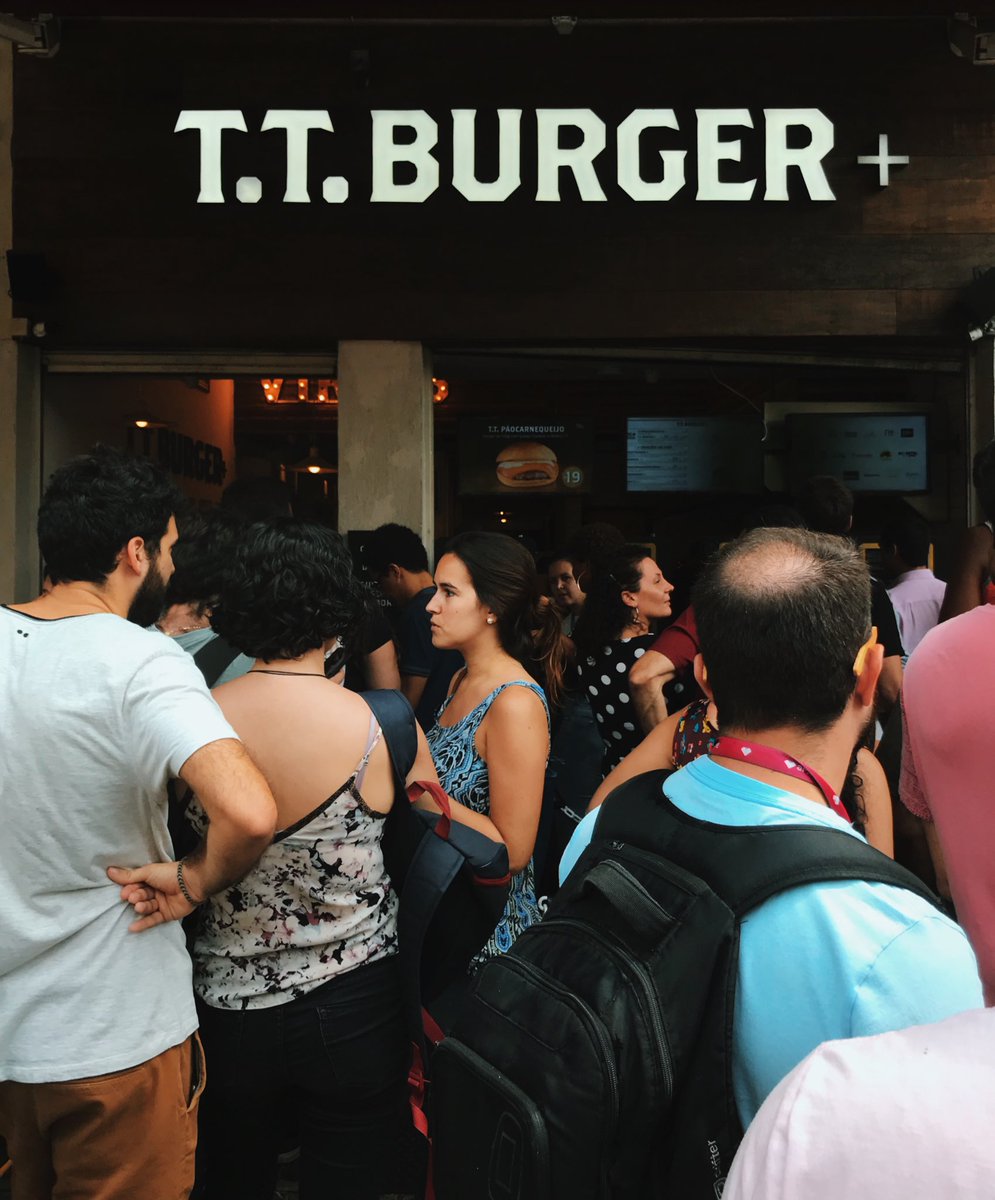 _ttburger's tweet photo. Apresento a vocês nossa nova linha da marca: T.T. Burger+ em Botafogo. Achou a gente muito quietinho? Então segura essa. A experiência T.T. que você ama, agora com produtos de todos os tamanhos e burgers a partir de R$19! #ttburger https://t.co/G0K9MN2xme