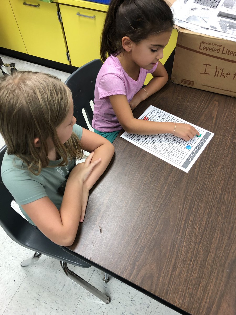 MsStolzMustangs's tweet photo. Practicing counting, working together, and number patterns! @AP_Quigley @MeadowlandElem @MustangPurdy https://t.co/iYpVX2bIJW