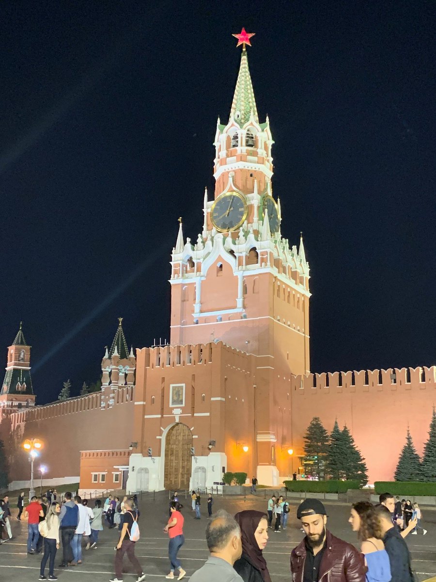 ZenithJet's tweet photo. ZenithJet's President, @NickJHouseman, was in Moscow, Russia last week for #RUBAE 2019. He snapped some pictures while visiting Red Square! #bizav #bizjet #aviation #news #moscow #russia #travel https://t.co/XSofsphhU6