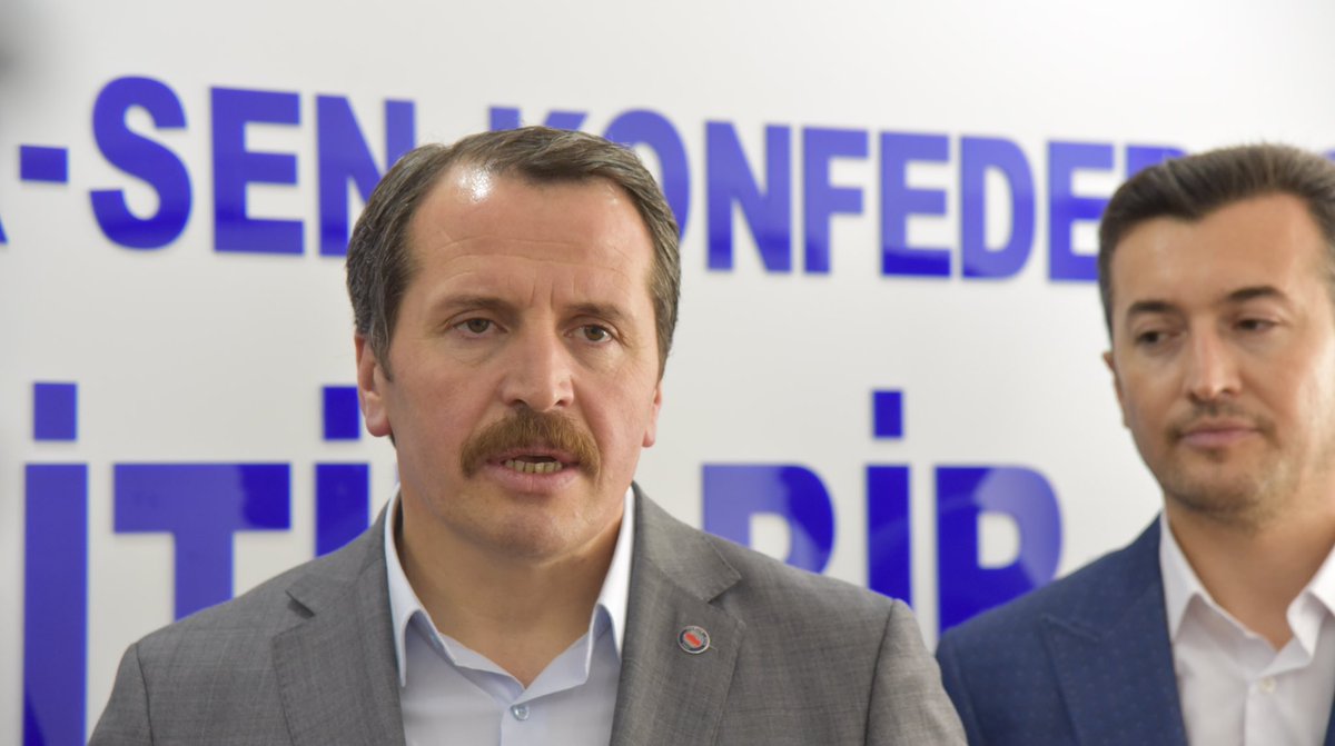 _aliyalcin_'s tweet photo. Anadolu Ajansı’na değerlendirmelerde bulunduk.

-Memur-Sen olarak imza atmadığımız; Kamu İşverenin iki yıl içinde toplamda %14 ‘lük zammı, Hakem Kurulu’ndan geçmiş olabilir ama memurun vicdanında sınıfta kalmıştır.

-Unutulmasın ki,milletimize borçluyuz ama devletten alacaklıyız. https://t.co/xL4rP1our7