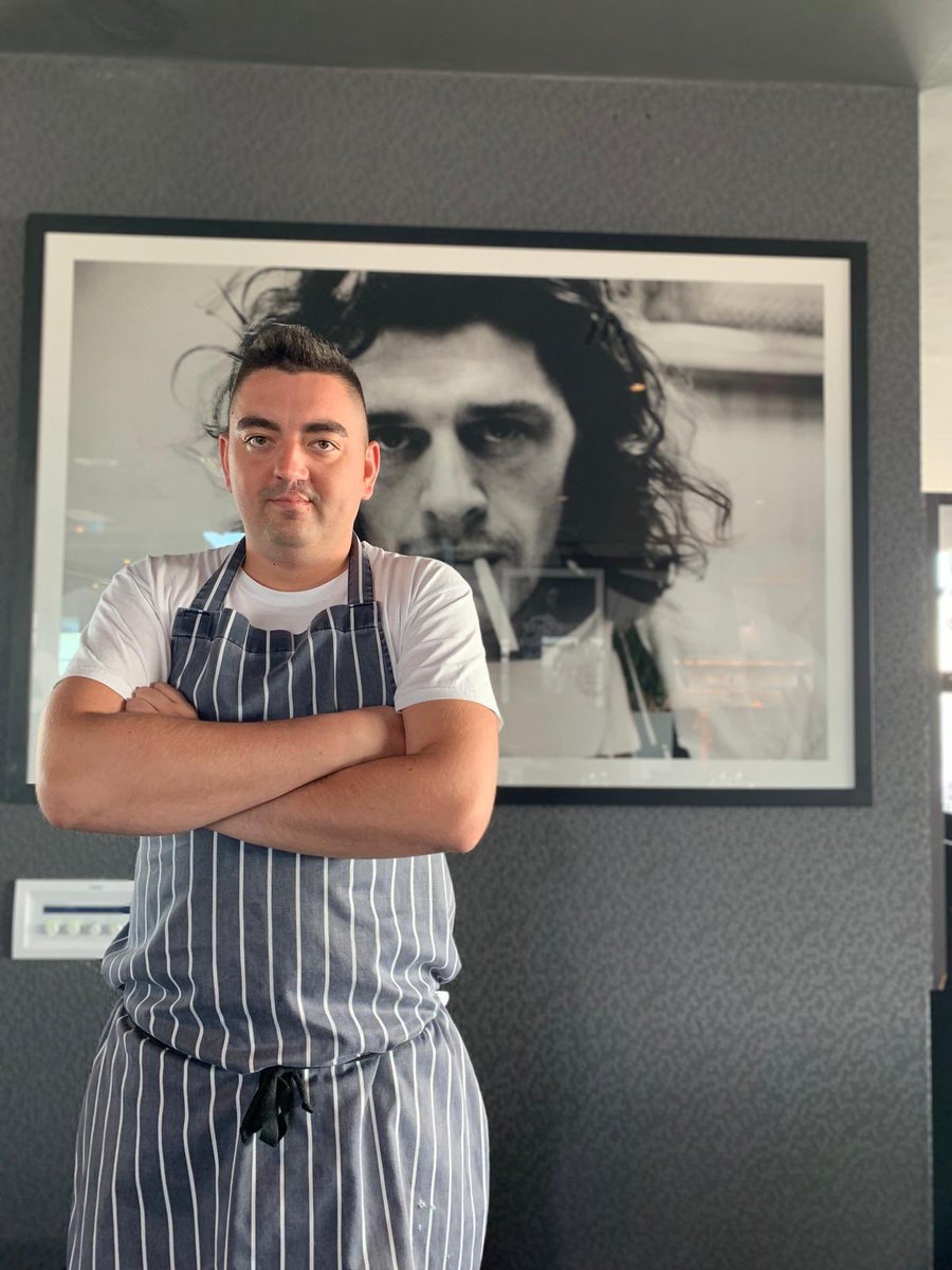 MPW_Birmingham's tweet image. It’s #ChefsAppreciationWeek! Please join us in celebrating all of our wonderful kitchen team here on Level25🥳🥂

Meet Kamil, he’s been with us for 8 yrs &amp;amp; says ‘I love cooking in such a fantastic restaurant with an amazing team - it’s been great to work here from day 1’