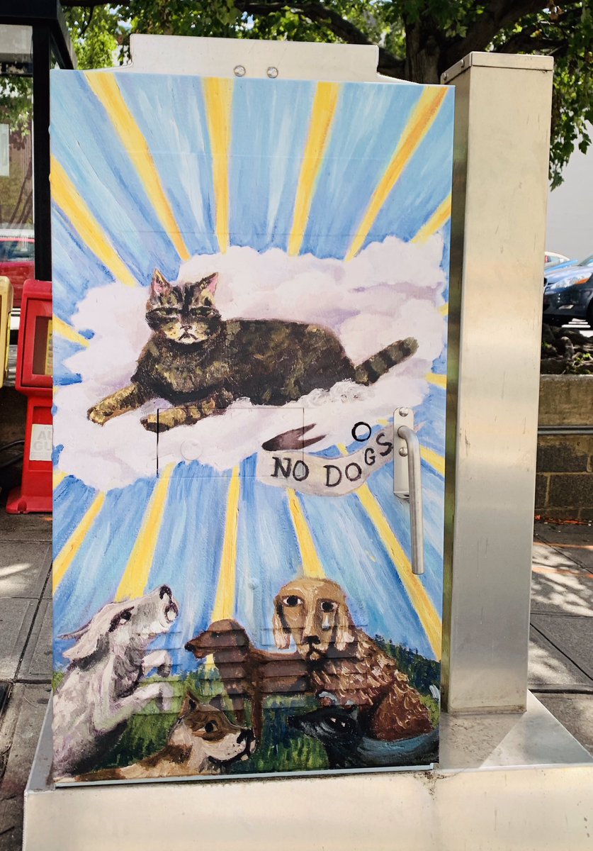 jenbakerNC's tweet photo. Love that Anna Podris could memorialize him downtown via #RaleighArtSignals before he saunters off into the sunset https://t.co/tgvcoAwXss