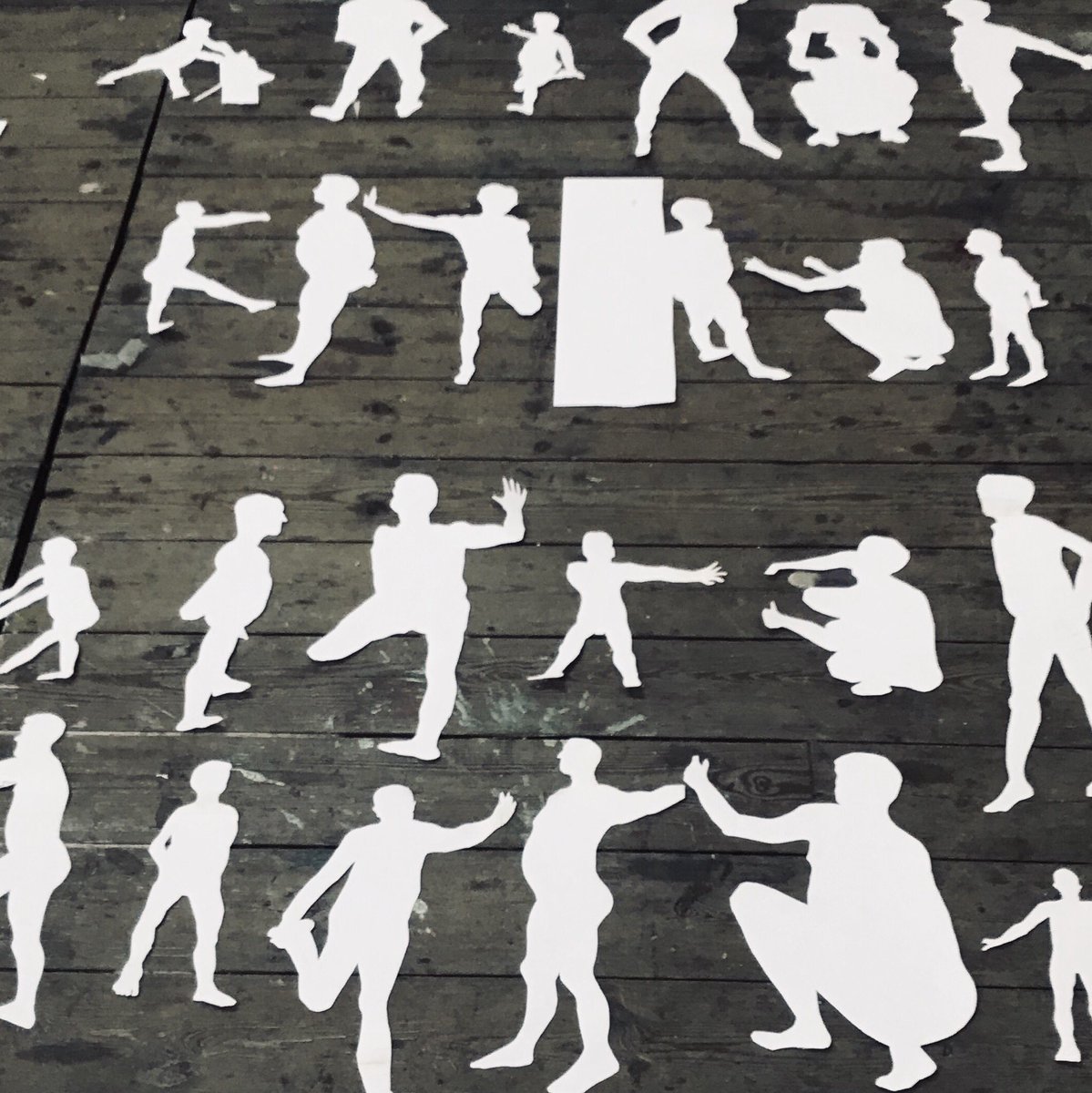 GiraffeCorner's tweet photo. Cut paper silhouettes from various perspectives at Experimental Life Drawing @OVADA_Gallery https://t.co/Ax1y17DYvX