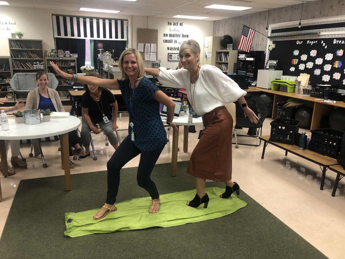 MrsG714's tweet image. Our Mason Expedition is beginning! We found unique ways to use an ordinary item. ( camping mattress) #MasonExpeditions