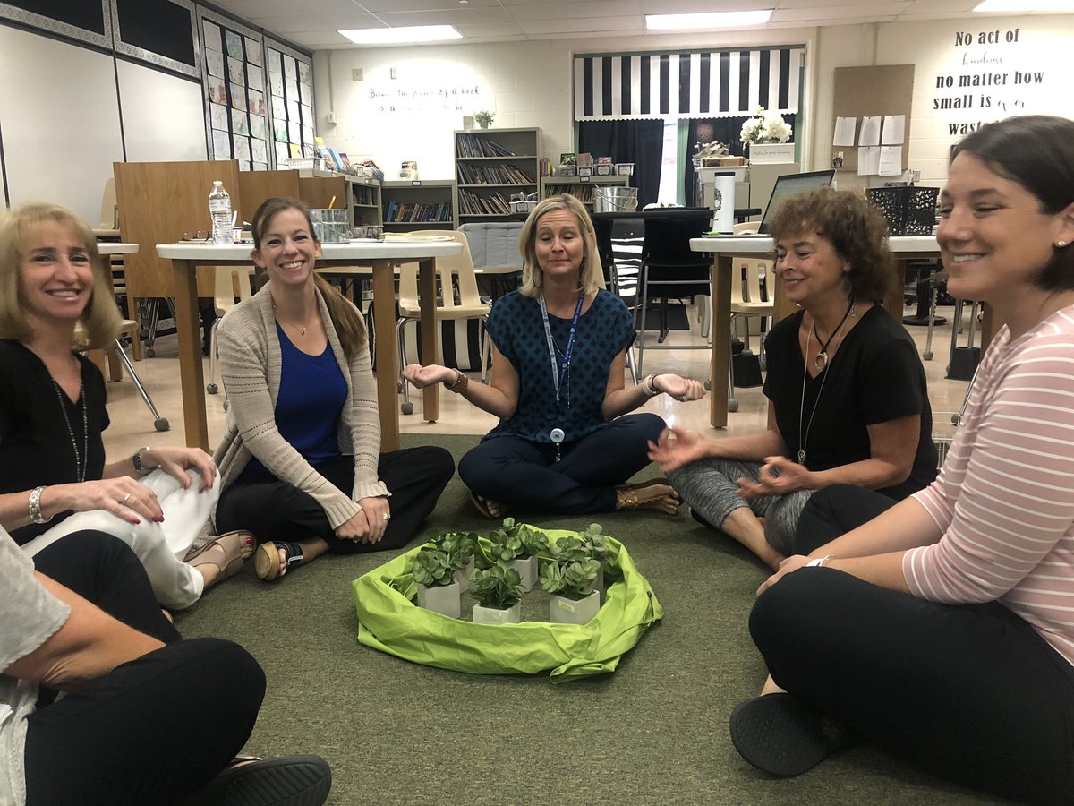 MrsG714's tweet image. Our Mason Expedition is beginning! We found unique ways to use an ordinary item. ( camping mattress) #MasonExpeditions