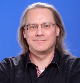 DTCPerspectives's tweet photo. .@klickhealth draws from over 11,000 Facebook ads to identify trends, what works, and how to push the creative boundaries on your next campaign while remaining compliant to regulations. See Brad Einarsen, Sr. Director, Social Media at #DTCFST https://t.co/BSuq897yZe https://t.co/nUetN8se7z