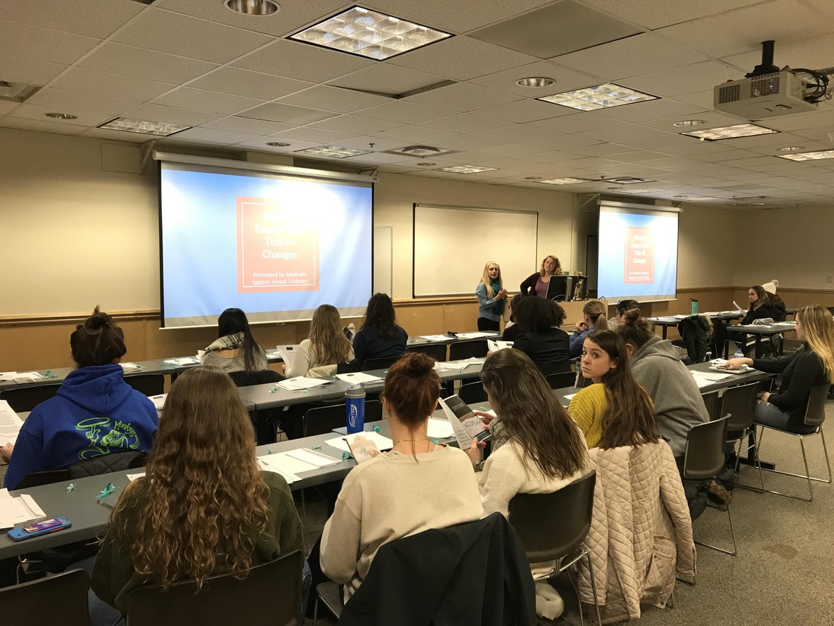 JMUCivic's tweet image. @JMU is featured on p.10 of the @TuftsIDHE national report thanks to institutionalized efforts across campus 2 deepen civic learning &amp;amp; democratic engagement year-round, from classrooms to student orgs to the Quad, @JMUOrientation, @JMU_OCL @UREC @JMUResLife #EducatingforDemocracy