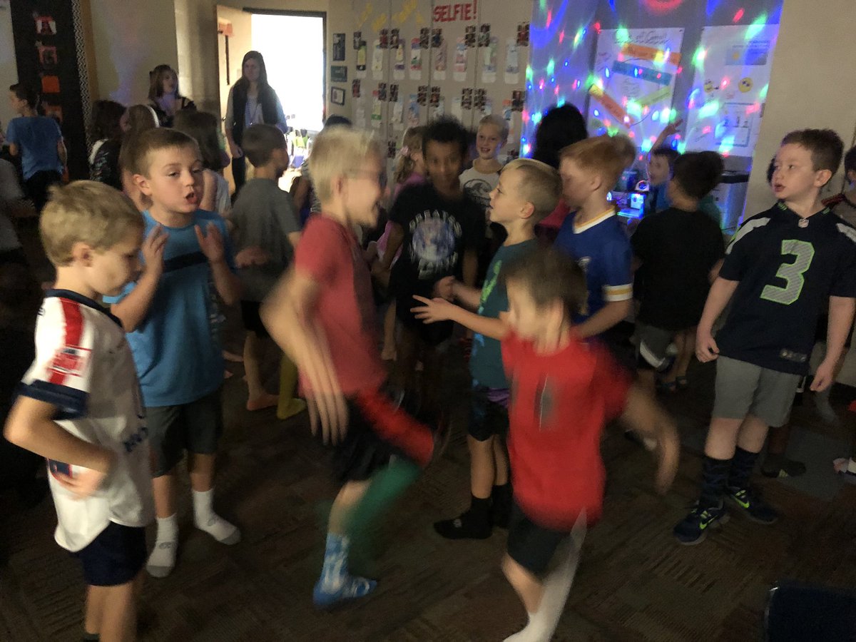 kathy_scholer's tweet photo. Prairie Trace 2nd grade Rocks Their Socks Off # rock your school day https://t.co/Cal9lh22zR