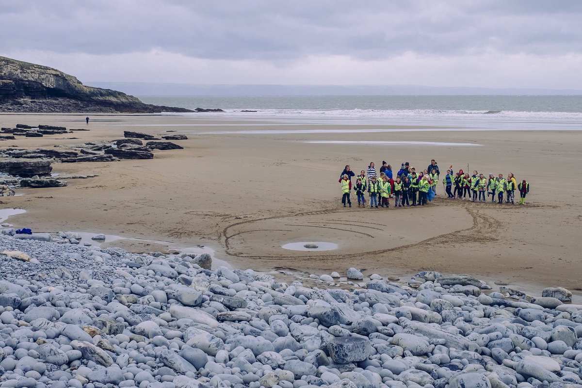 A HUGE weekend for cleanups! From our #marinecleancymru for  to the @SevernEstuary who have several events up and down the estuary #SpruceUpTheSevern and of course the epic #GreatBritishBeachClean with @mcsuk bit.ly/2kNK4W5