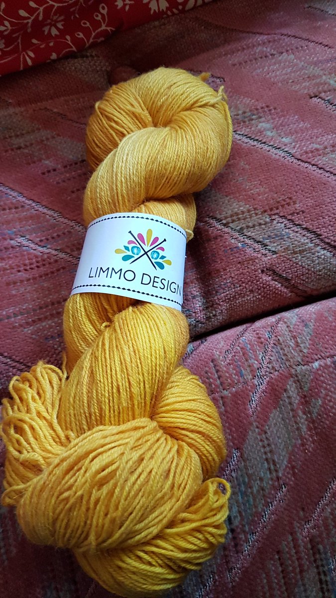 sticklingens's tweet photo. Handfärgat sockgarn från #limmodesign.
Lyckopost. https://t.co/VKFawa9aVY