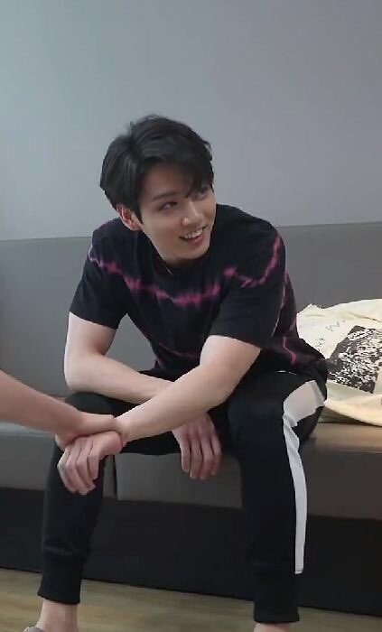 Jeon G♡ tweet media