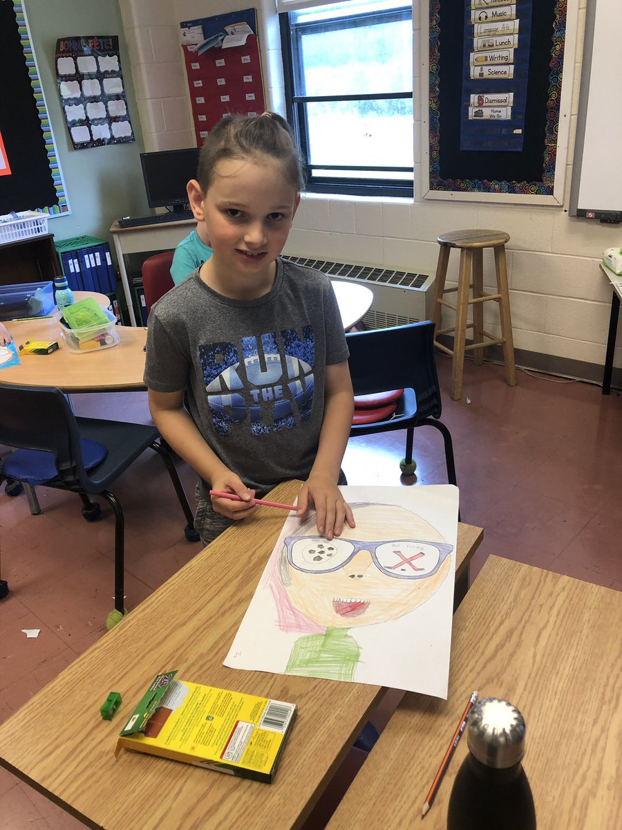HDDawe's tweet photo. Last week’s art ‘reflections’ of the summer events and a little time exploring the maker space in the LLC is always a good start to the year!!! @beachycoveelem #makersbemaking https://t.co/gvTLeOtQDv