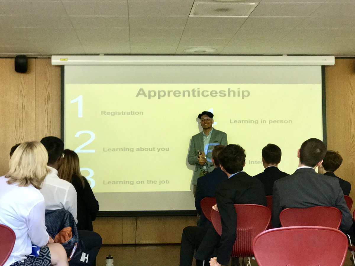 ECSSixth's tweet photo. Alumni Dawood returns to talk about his Higher Apprenticeship at Ernest &amp; Young. https://t.co/fTtC5VzvdN