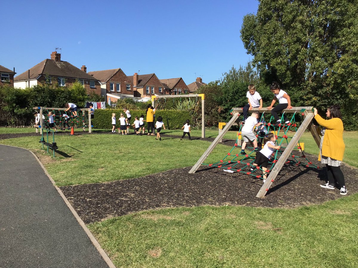 PrimaryArh's tweet photo. The dragonflies had a great time practising their balancing and agility in P.E. today #ARHReception https://t.co/jm7WdjYrwe