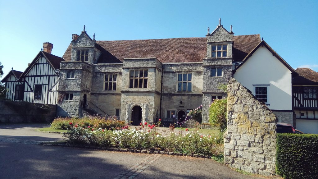 Wandering around sunny #Maidstone today📍 @ThePhotoHour @PhotographyWx @EarthandClouds @Maidstoneinfo #Kent, #Uk