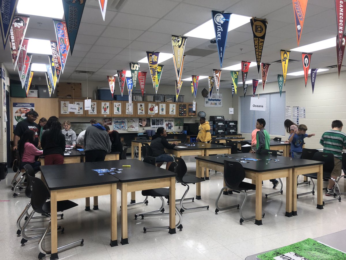 elainepark123's tweet photo. Students investigating the water cycle. #rockyourschool #ramsinspire #ramsinittowinit #andersonfive #RAMiddle_RAMS https://t.co/XcsBDCLaJ2