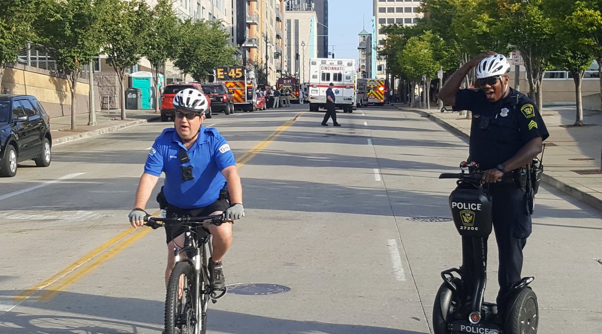 CincyPD's tweet photo. Supporting this mornings drill #MCI2019
#FTX
#ThisIsAnExercise https://t.co/Vz86s23Sob