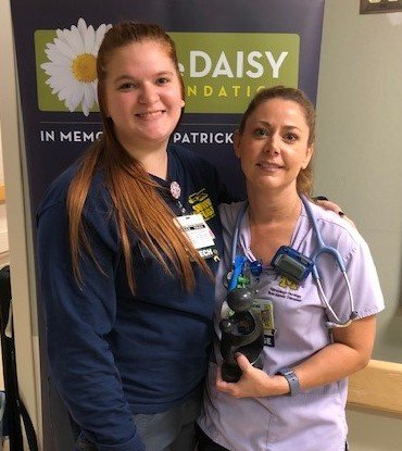 Congratulations to 2 outstanding individuals who were recognized by a grateful patient and family.  Paula Wall, RN received the Daisy Award and Ellie Wahl, PCT received special recognition for the exceptional care they provided.   
#nursingatmichigan   @daisyfoundation