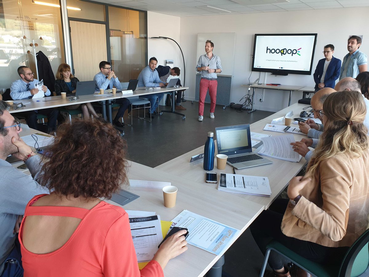 normandieincub's tweet photo. Nous souhaitons bon courage aux quatre #projets #innovants qui se présentent devant notre comité de sélection aujourd'hui ! Et merci au @VillageCA_Rouen
de nous accueillir à #Rouen 👍
#startup #timetopitch https://t.co/smqlcrMxbt
