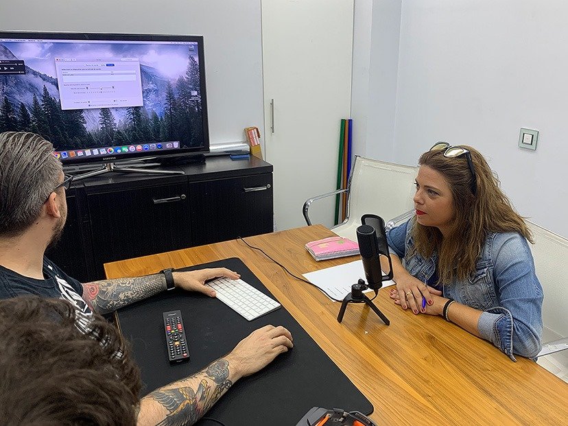 urodev's tweet photo. Realizando locuciones para un nuevo proyecto-colaboración con Atades. 
En breve más información: https://t.co/H1T3uGYzv6
#redmono #desarrollovideojuegos #3dart #videogames https://t.co/XSBjiXuXRM
