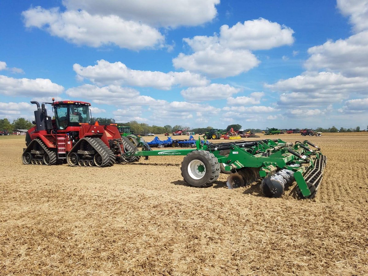 KLineAgUSA's tweet photo. Had a great day yesterday at @OhioStateFSR and the Farm Science Review show. Make sure to come out and watch the 21' Speedtiller Powerflex demoing this afternoon!
#FarmScienceReview #klineag #fsr19  #speedtiller #powerflex #demo #farmfast https://t.co/dT86uDfoPS
