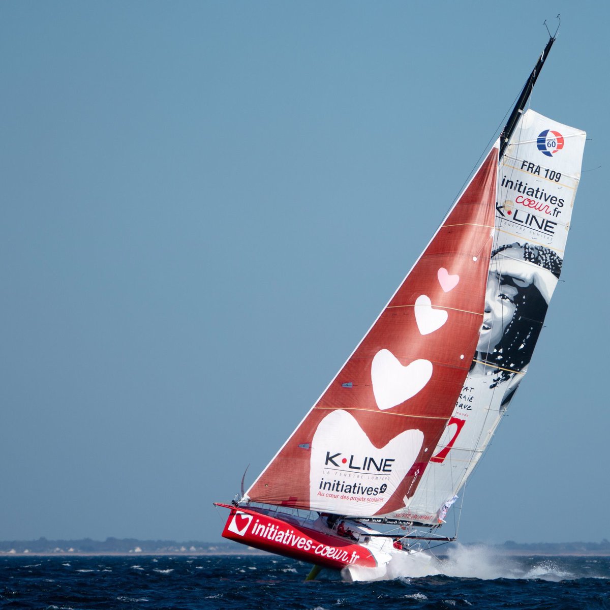 initiativecoeur's tweet photo. #JourDeCourse
🔥 Top départ @samanthadavies et @TeamMeilhat s’élancent sur les 48h @defiazimut, ultime confrontation avant la @TransatJV_fr 
📍Lorient
🔛 665 milles 
⛵️21 @ImocaGS 
💨 portant, reaching, grandes vitesses au programme! 
La cartographie👇
https://t.co/DK6my1JbYG https://t.co/UHM69bgvUg