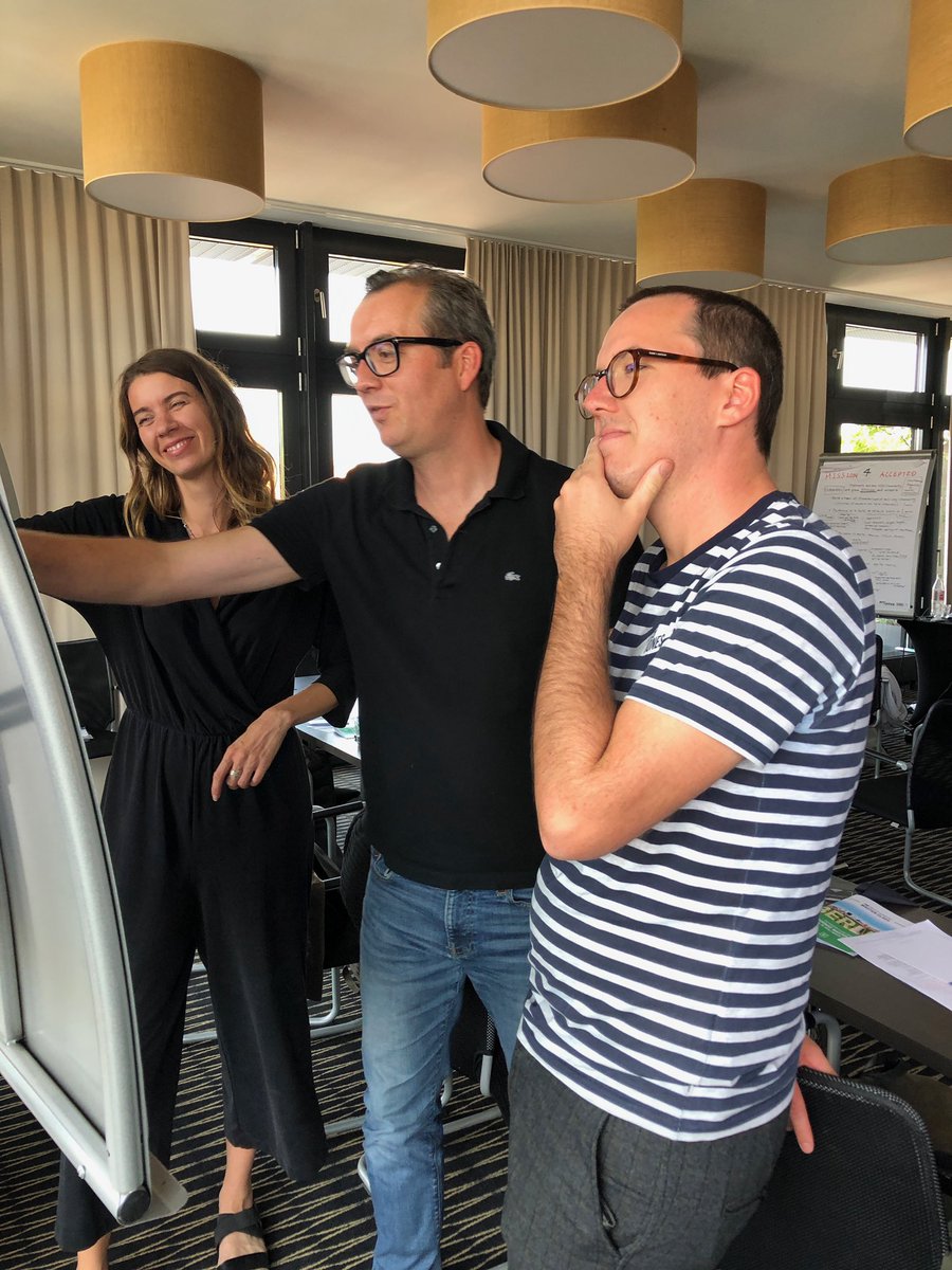 EMC_Academy's tweet photo. EMC FORMAT MASTER CLASS 
Day 2, Sessions 2 &amp; 3: Mike Timmermann Workshop Part 1 
#emcmasterclass #networking #education #international #business #entertainment #potd #news #television #events #organization #thinktank #idea #berlin #format #formatbusiness #showbuisness #peertopeer https://t.co/UvZBq8gWtL