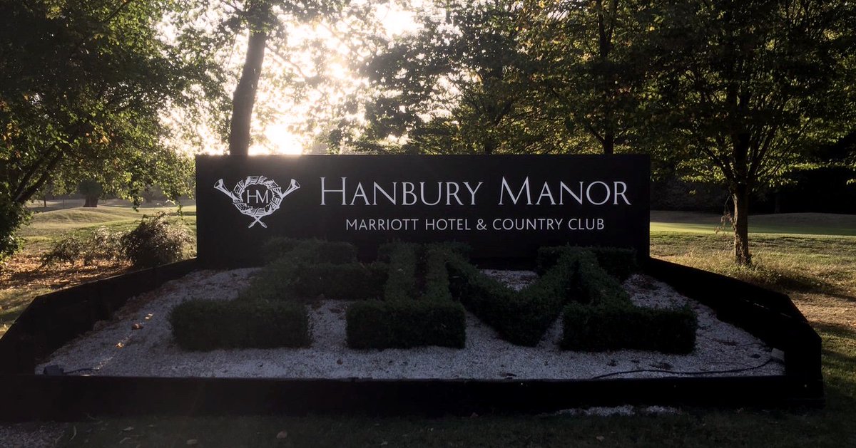 Pivot_Finance's tweet image. Pivot’s inaugural golf day was a success! Thank you for all you joined us at @HanburyManor yesterday. 

#pivot #manor #golfday #bridging #partners