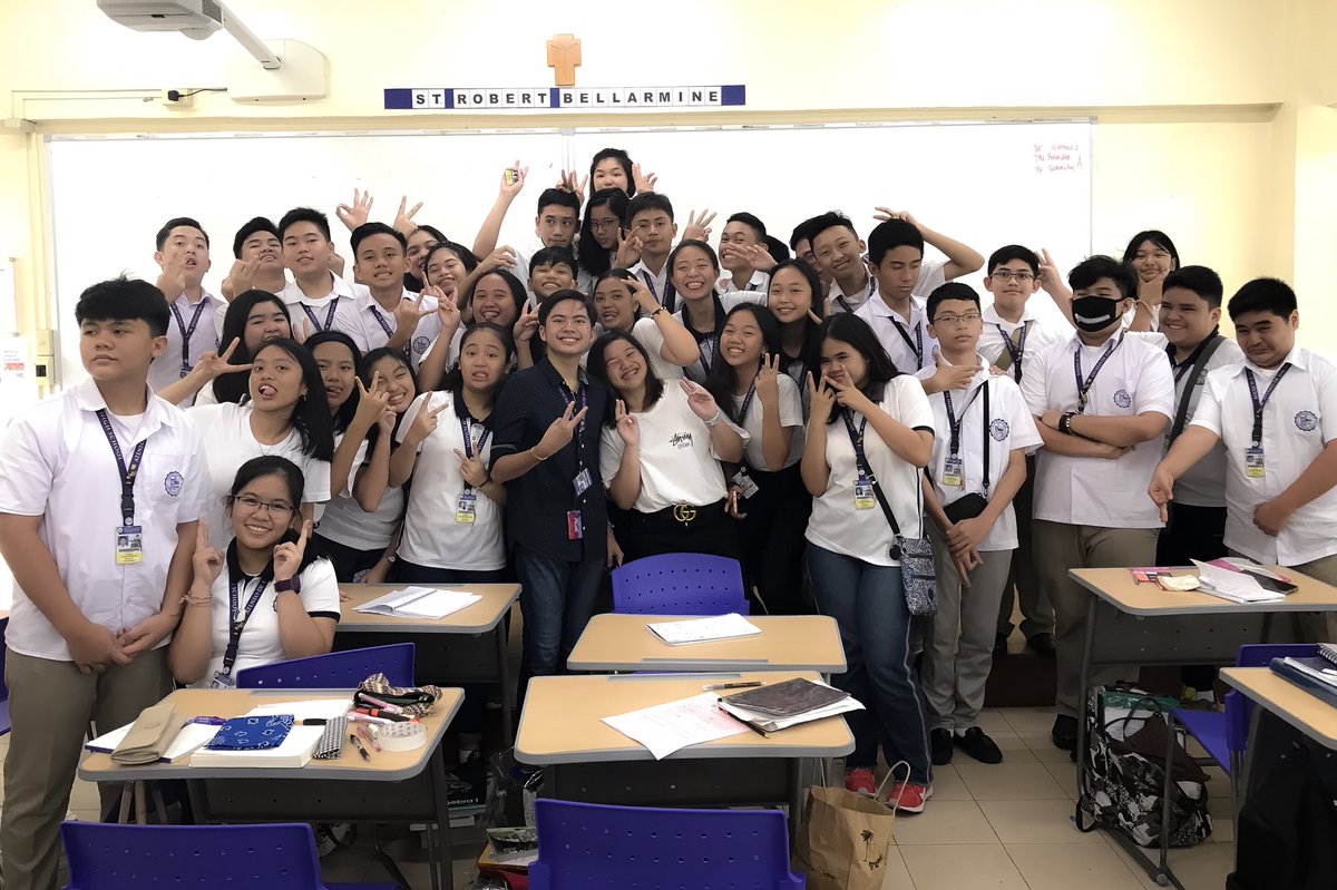 HenriTo415's tweet image. Thank you for today 8 Bellarmine, Canisius, Xavier, and Miss Imperial! Had a blast teaching you!

#STEP2019 #SocialStudies8 @jhs_ocsa