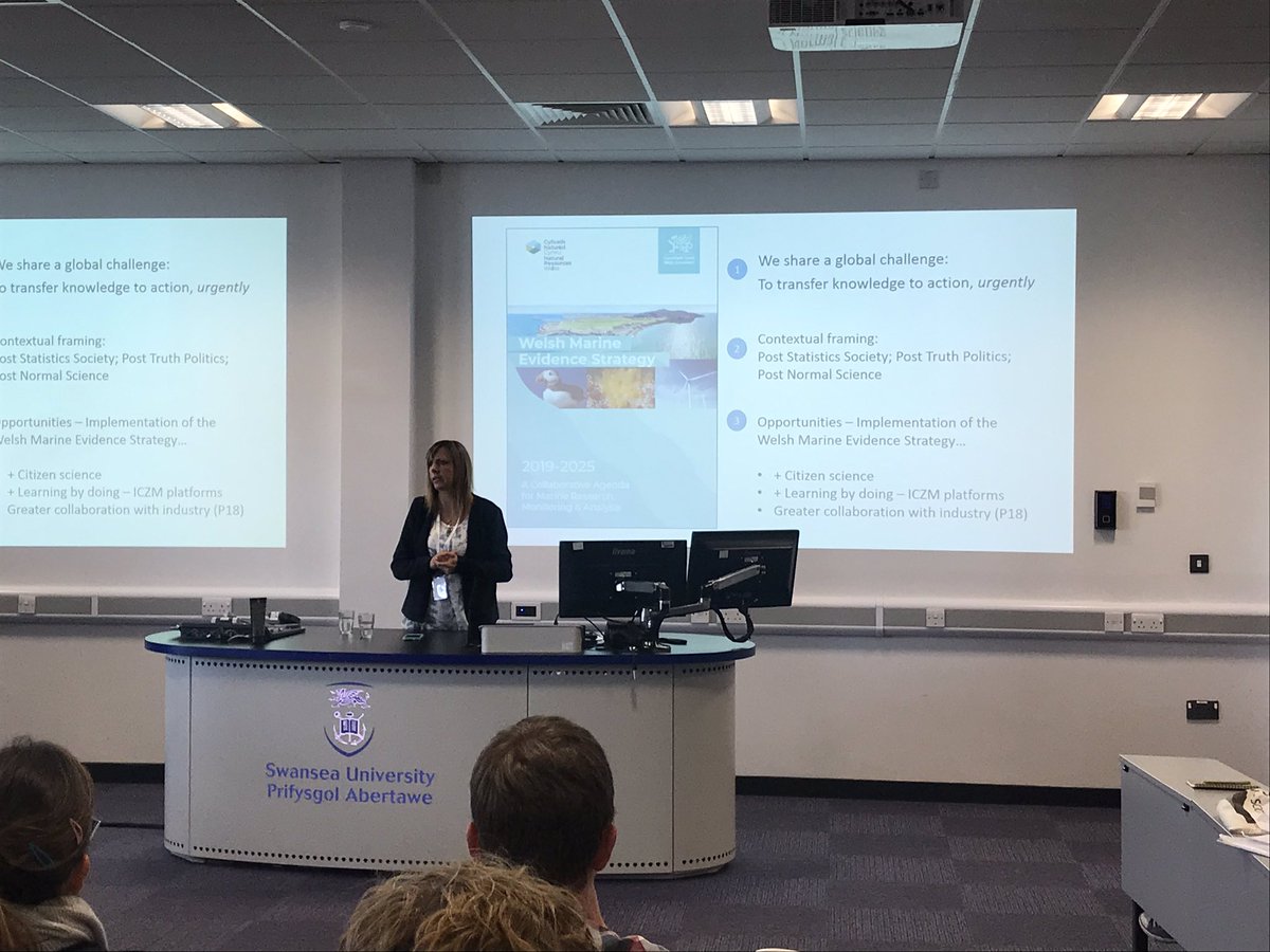 JessWare2's tweet photo. Another great two days at the @ep_wales conference discussing marine renewable energy, the Welsh marine evidence strategy and creating networks between academics and industry! Hope these collaborations continue😁#marinewales2019 #marinerenewables #collaboration https://t.co/M96FUexL3s
