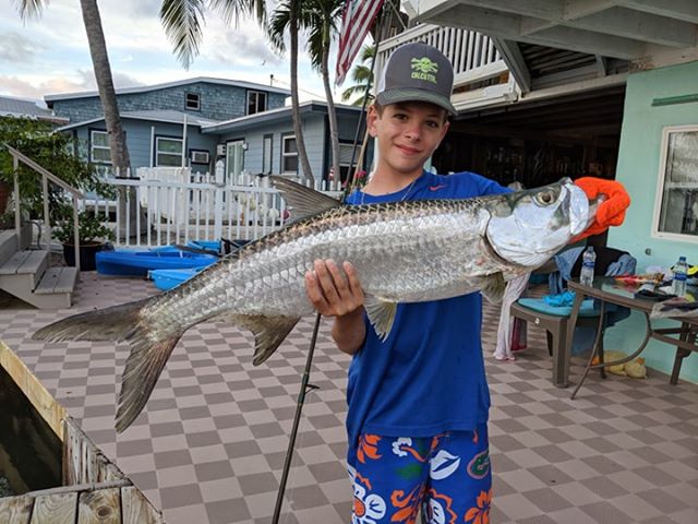 Check out our friend Lane Warren with this beautiful Tarpon in Key West! Way to go Lane! #calcuttakids #calcuttahat #calcuttafishing #kidsthatfish #ourfuture 

📸:<a href="/Julie/">Julie</a> English Warren
