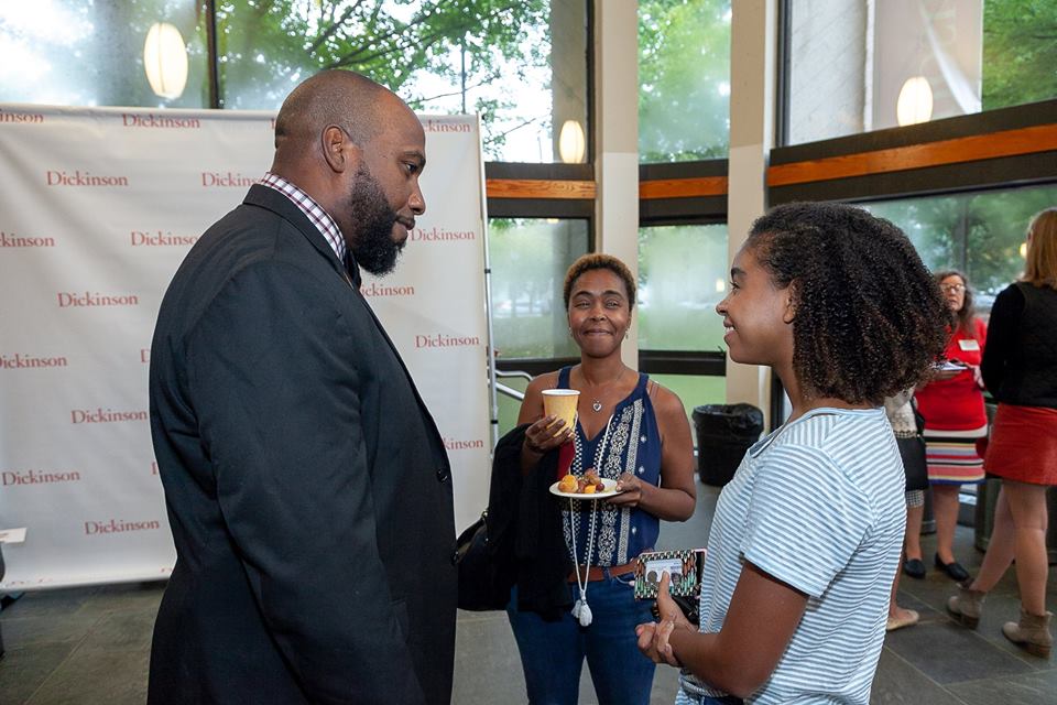 DickinsonAdmit's tweet photo. #ThrowbackThursday to last year's Fall Open House events. Get in on this year's action! Register at https://t.co/eBgv6n8Fr6. #dsonvisit #CollegeBound https://t.co/ucdTlNeLSM