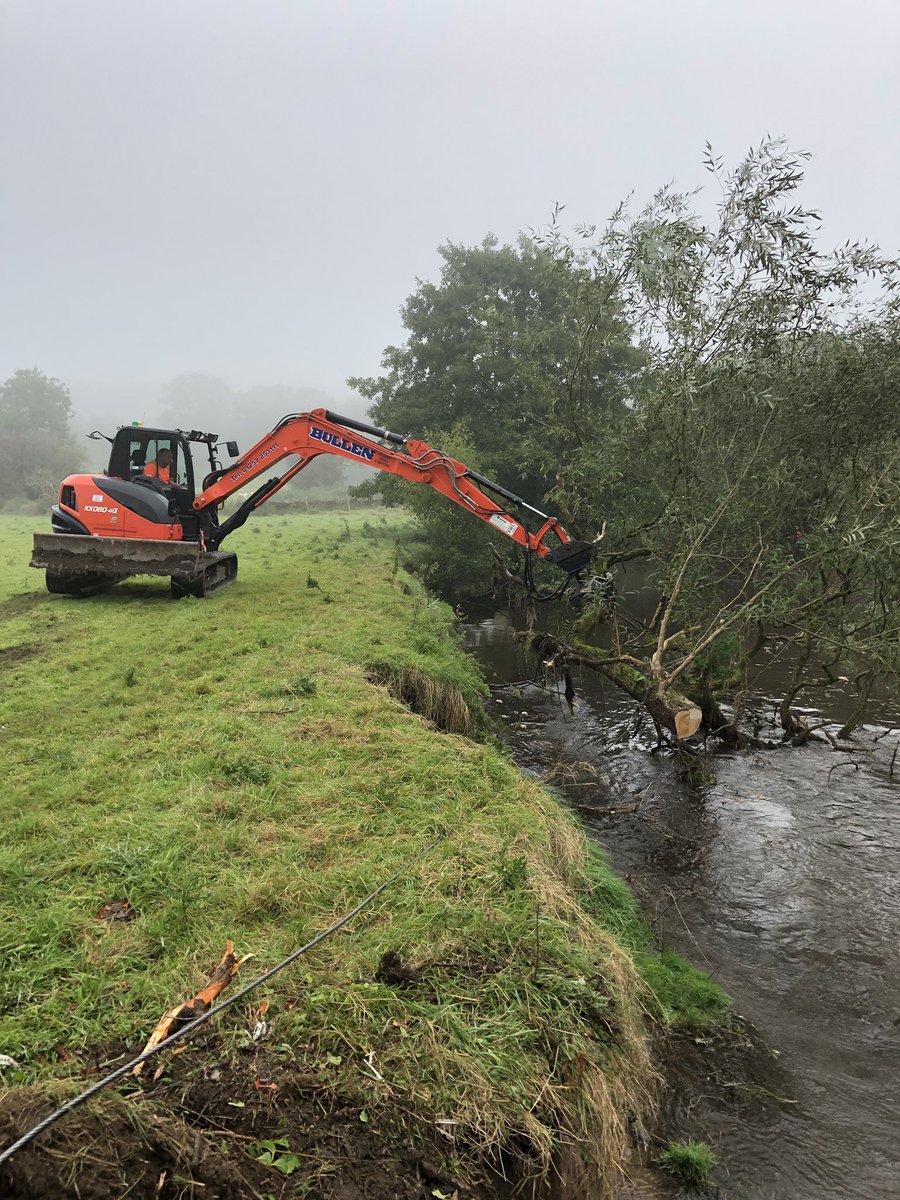 jaymilson's tweet image. Clearing blockages on behalf of @GroundControlGC and @EnvAgencyNW