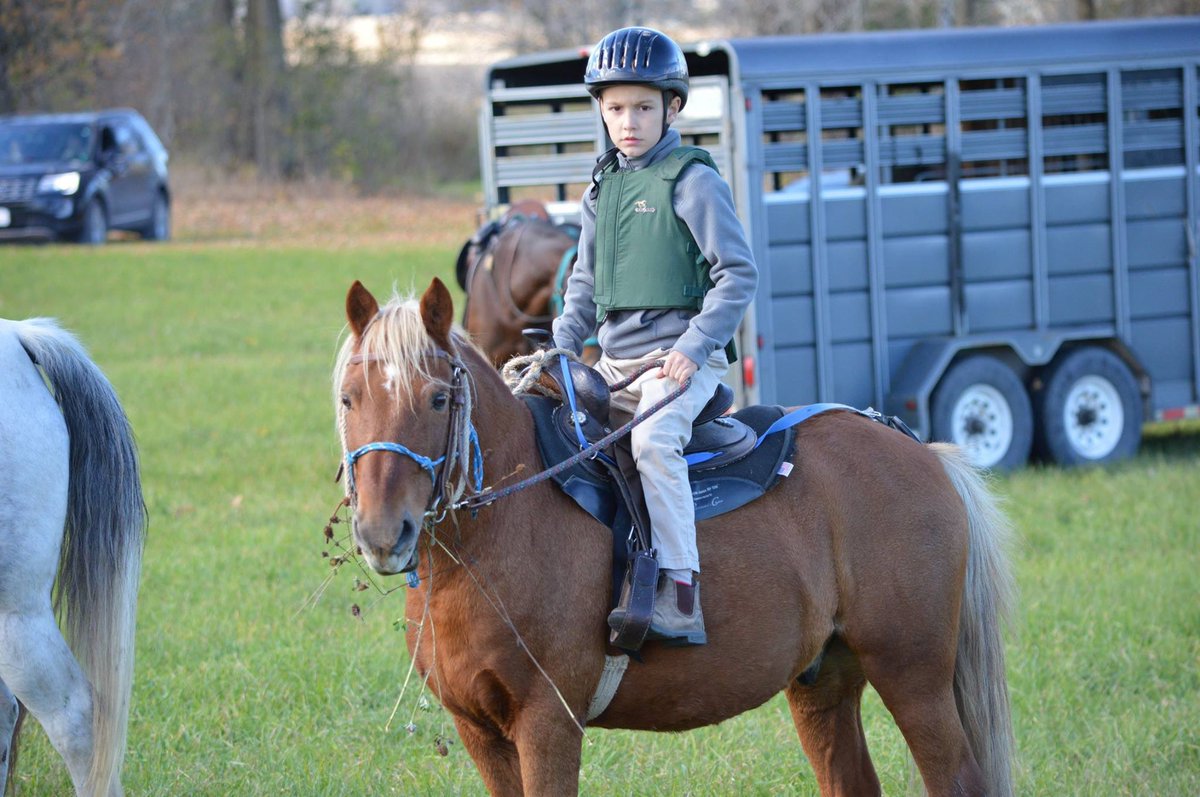 OttawaValley_HC's tweet photo. Be Our Guest!  Calling all junior riders, the annual Ottawa Valley Hunt Junior Invitational is October 19 at 11A.  All juniors ride free!
**To secure a space at this event you must RSVP to Master Jen Stewart at stewartjen@aol.com by October 16 https://t.co/1mfgseDAwL