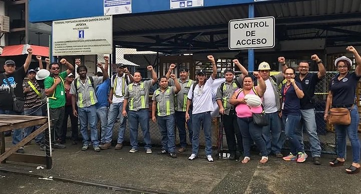 ITF_Americas's tweet image. #CostaRica el sindicato #SINTRAJAP continúa denunciando pérdidas millonarias en contra de #JAPDEVA y a favor de #APMTerminals. Desde #ITF apoyamos la lucha y velamos por que se respeten los derechos de los trabajadores del #transporte #SomosITF
limonhoy.com/post/sintrajap…