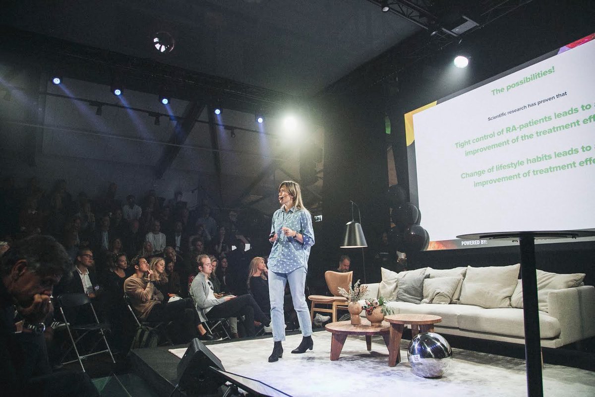 Elsa Science tweet media