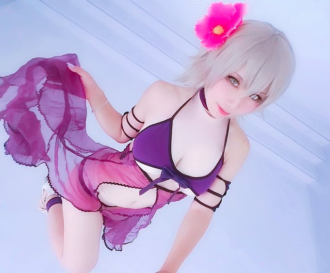 Twitterのコスプレ画像22