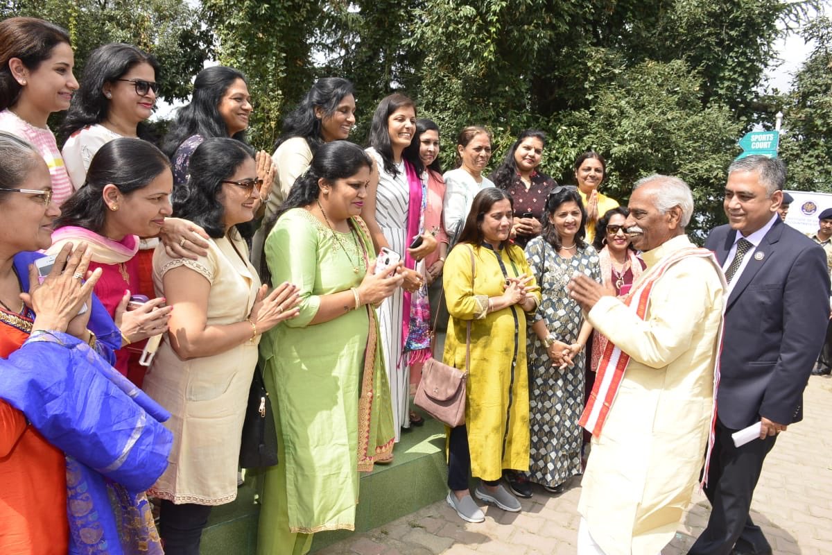 Dattatreya's tweet photo. India has witnessed a number of reforms in the last 4 years and the whole world was now seeing the nation in a very positive way.these reforms were also important in the interest of the country and its citizens but there was a need to implement them,which were being done by ICAI https://t.co/svb5BYzMw6