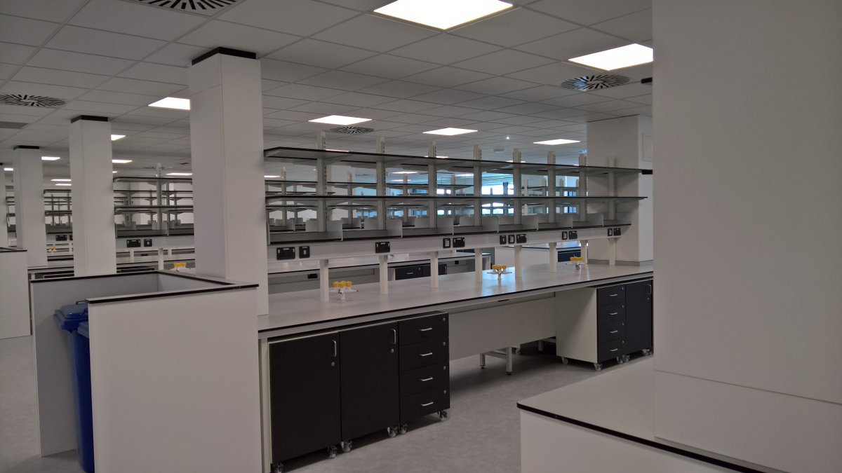 UoNCapProj's tweet image. Well done to all involved, @CBSExp is looking superb on Practical Completion. AV and furniture installation all to come over the next few weeks. @GFTomlinson @BenoyGlobal @burofour @GleedsGlobal @CBSe2019