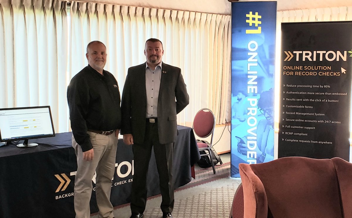 TritonChecks's tweet photo. Cyril and Mark are at the Nova Scotia Chiefs of Police Association in Wolfville today and tomorrow! 👏 #NSCPA #TritonCares #BackgroundChecks https://t.co/nrKbn4y9wh