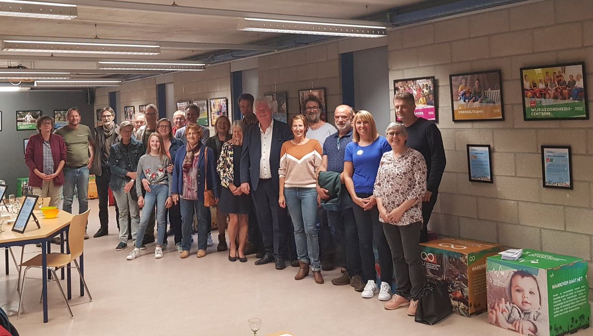 jospiessens's tweet photo. Van 18 tot en met 25 september, tijdens de Week van de #duurzamegemeente, kan je in de BIB @stadherentals  terecht voor een fototentoonstelling rond de Duurzame Ontwikkelingsdoelstellingen. Je maakt kennis met 17 #duurzamehelden. Ontdek ze ook op https://t.co/FPVnox6U3J https://t.co/yVnu5Zgqyl