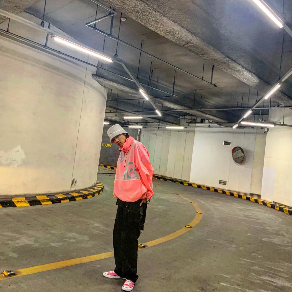 xurenity's tweet photo. I SEE THAT ᵗᶦⁿʸ POUT . I SEE YOU https://t.co/Haqaxkoc5u