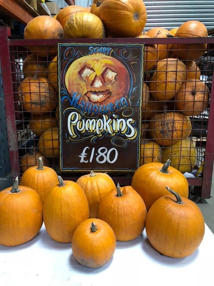 ArnoldsProduce's tweet photo. #Just in, #pumpkins https://t.co/eZwYb7dY1J