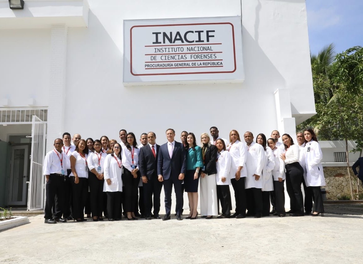 JeanARodriguezS's tweet photo. Inauguramos la nueva Dirección Regional Norte del Instituto Nacional de Ciencias Forenses, en Santiago, como parte del Plan de Fortalecimiento y Modernización del INACIF para tener mayor eficiencia en la investigación científica y los procesos judiciales ¡cómo manda la ley! https://t.co/iSeaUN35ij