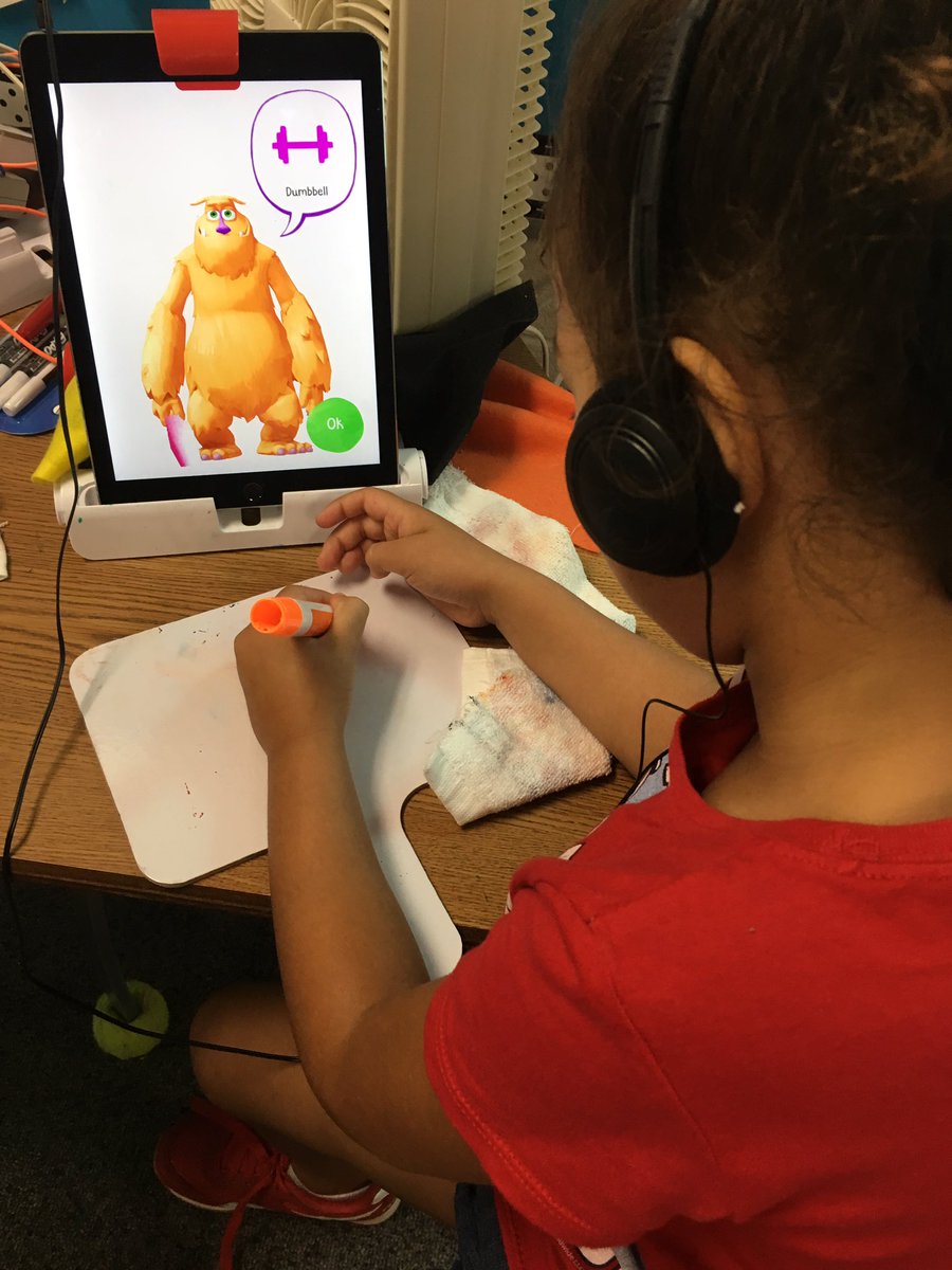 karme42's tweet photo. Learning with Moe.   OSMO ROCKS #OSMO #JCSTechLeads https://t.co/wb46qIZCPz